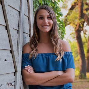 Meet your Posher, Lauren